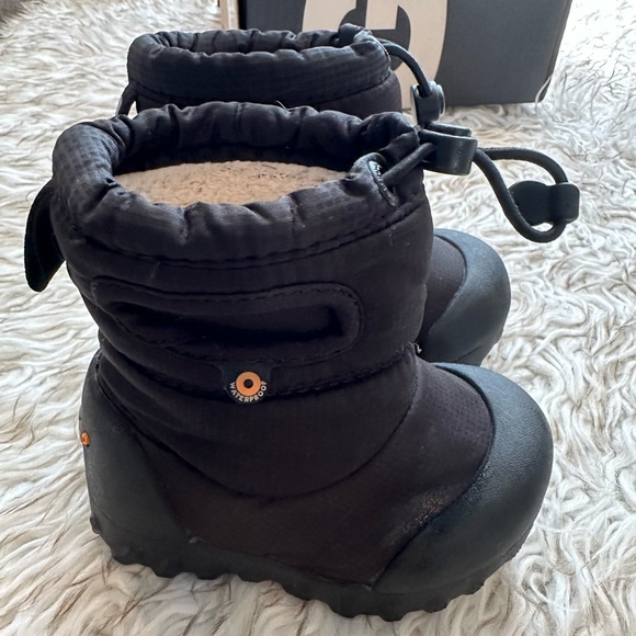 Bogs Other - BOGS B-MOC Insulated Boots